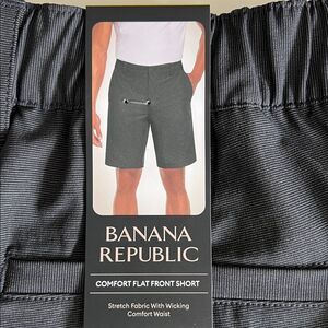 Banana Republic Comfort Flat Front Shorts Men's Size 32/S